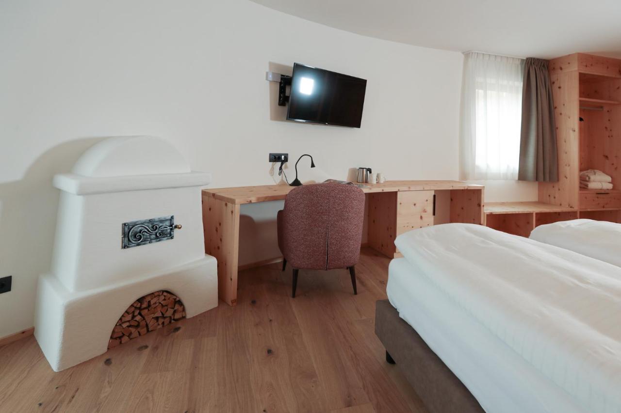 Hotel Li Anta Rossa Λιβίνιο Εξωτερικό φωτογραφία