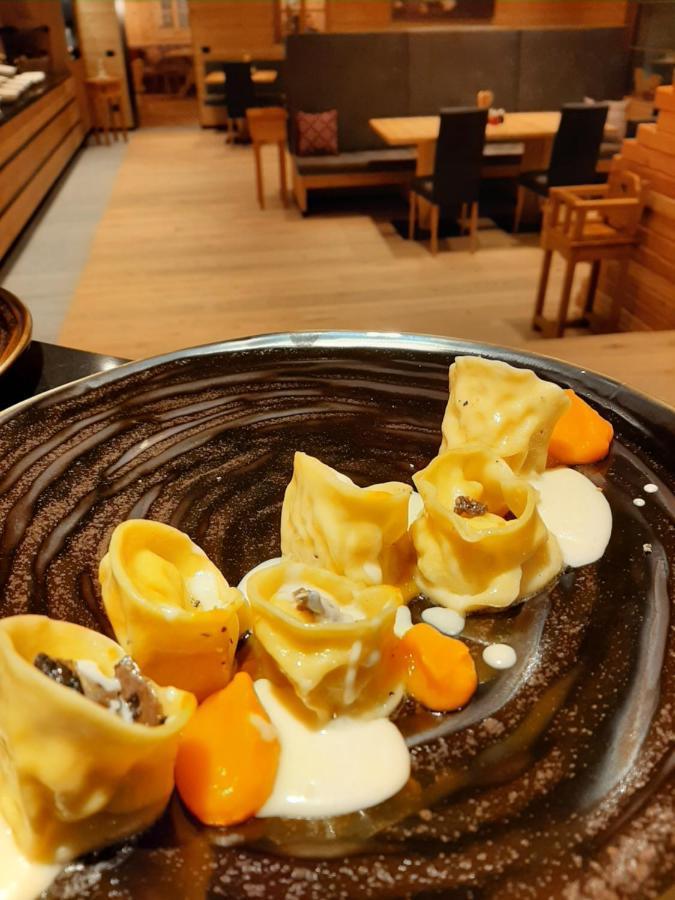 Hotel Li Anta Rossa Λιβίνιο Εξωτερικό φωτογραφία